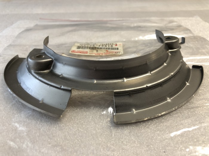 Крышка маховика отражатель масла дифференциала новая оригинал TOYOTA 3517420010