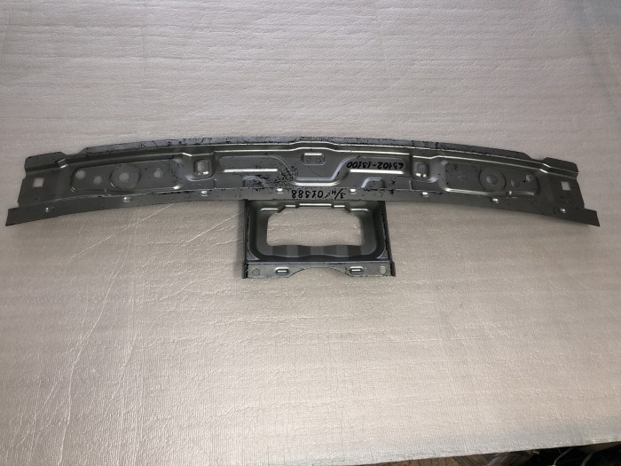 Ребро жесткости Toyota COROLLA E120 6310213100