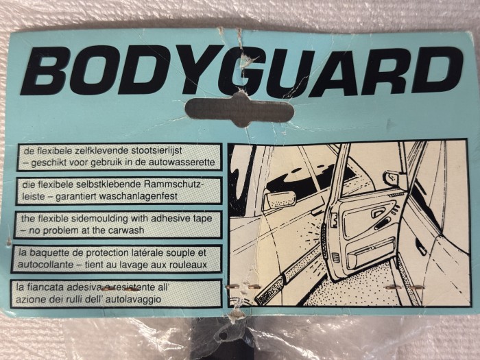 Накладки боковые защитные NIS2642 COBRA универсальные