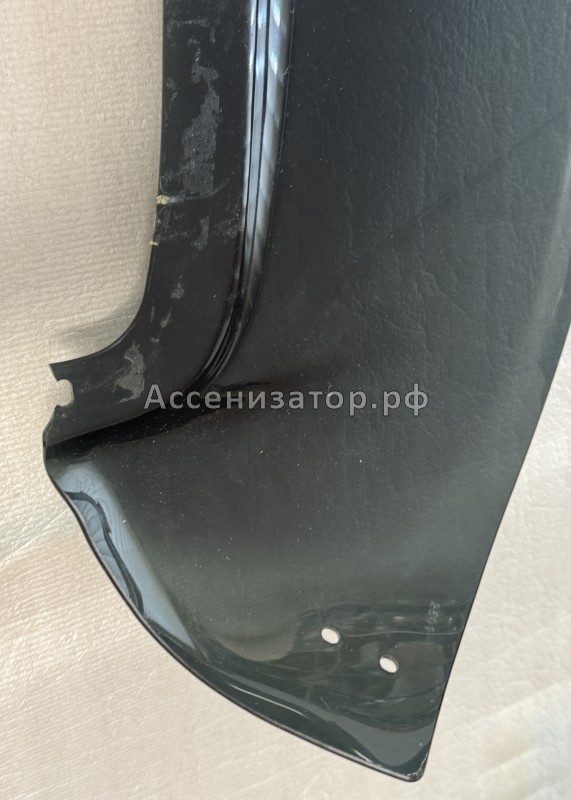 Дефлектор задний TOYOTA COROLLA 2001- HB темный PZQ6512020