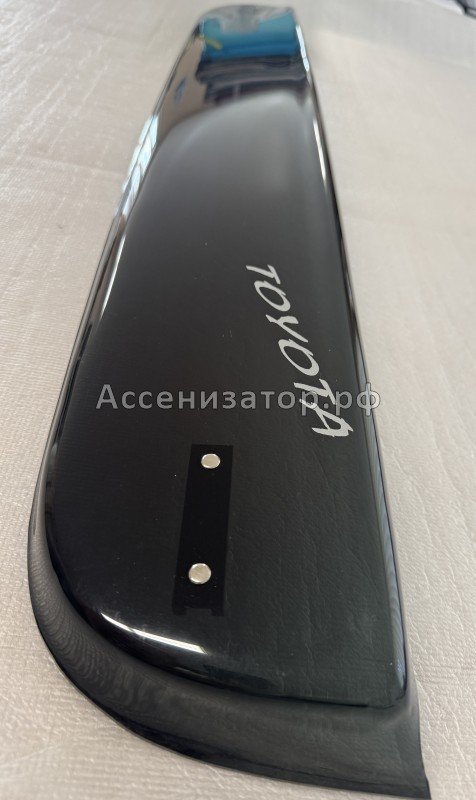 Дефлектор люка TOYOTA Land Cruiser Prado 120 2003-2009 700605