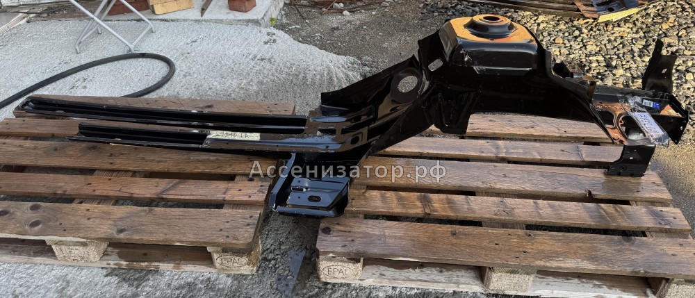 Лонжерон передний правый PEUGEOT 307 7213TA