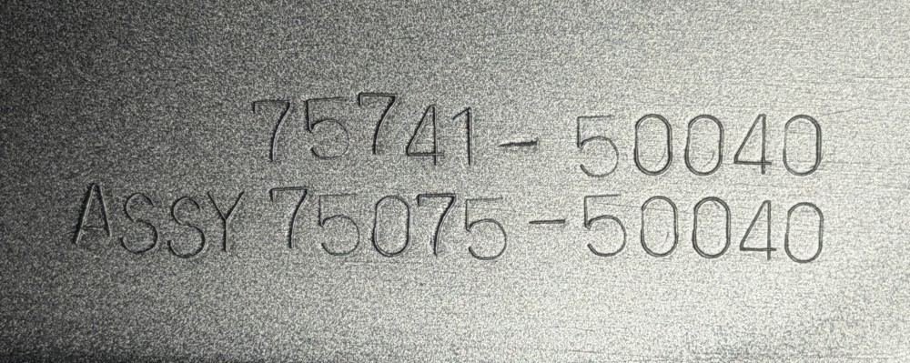 Молдинг Lexus LS430 UCF30 7574150040E0